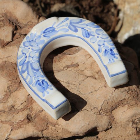 LUCKY HORSESHOE SMALL, HANDPAINTED CERAMICS