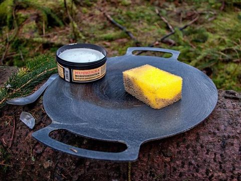 MUURIKKA MULTICLEANER   AN ECO-FRIENDLY CLEANER THAT POLISHES AND PROTECTS ALMOST ANYTHING!