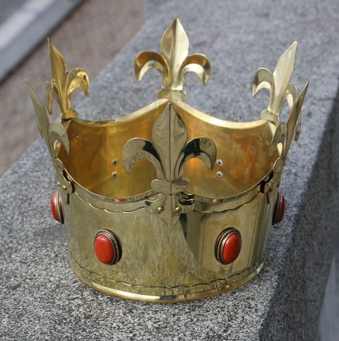 REX, MEDIEVAL CROWN, BRASS