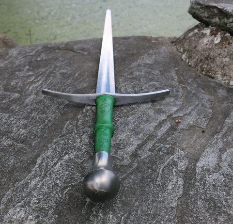 HARPION, ÉPÉE MÉDIÉVALE À UNE MAIN ET DEMI.
