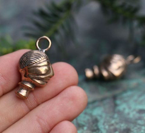RIX, CELTIC HEAD, REPLICA, BRONZE PENDANT