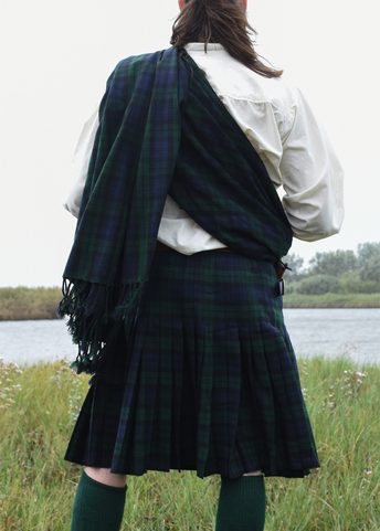 SCOTTISH KILT, BLACK WATCH TARTAN 8 YARD