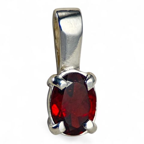 GARNET PENDANT, FACETED GEM, STERLING SILVER