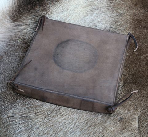 PLATEAU DE LANCER DE DÉS EN CUIR AVEC BORD