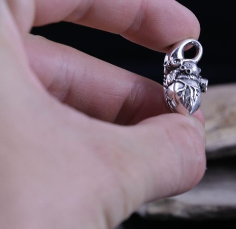 COEUR ANATOMIQUE, PENDENTIF, ARGENT 925
