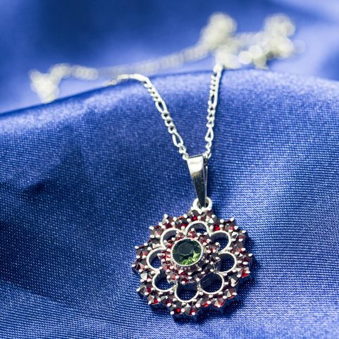 ROSETA, MOLDAVITE, GARNET, SILVER PENDANT