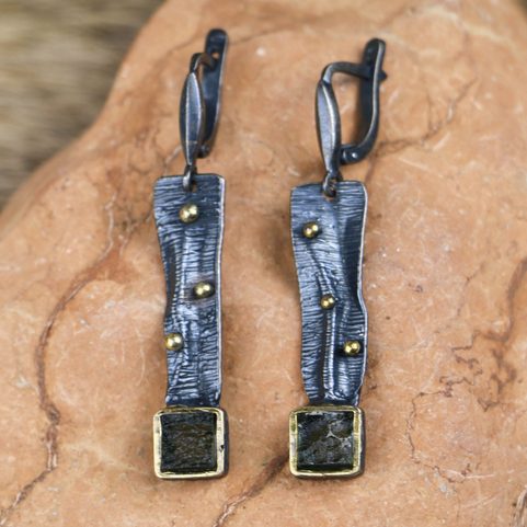 NEGEV - EARRINGS - MOLDAVITE, SILVER