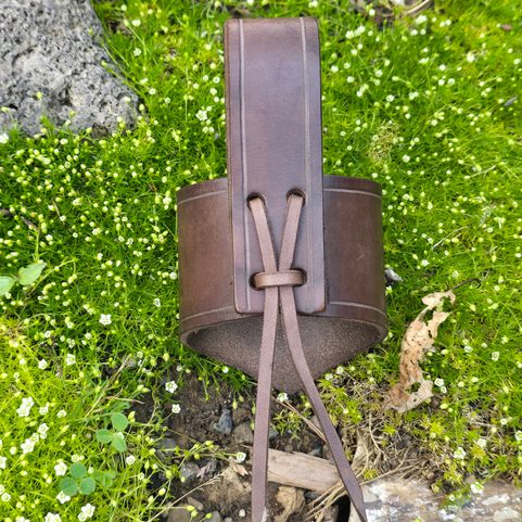 CARLSTEJN PORTE-CORNES EN CUIR