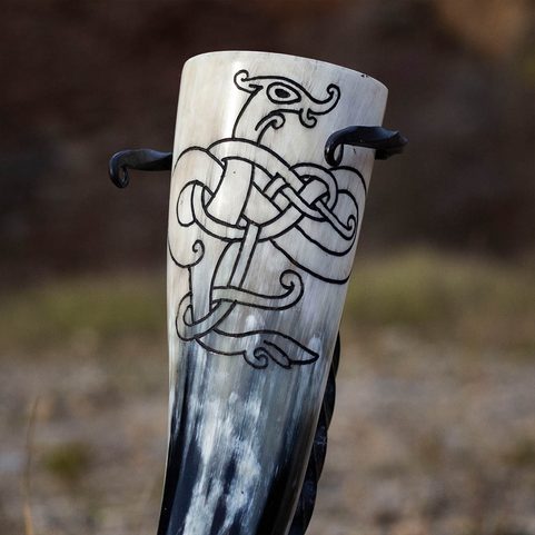 DRAGON'S KNOT, CARVED DRINKING HORN