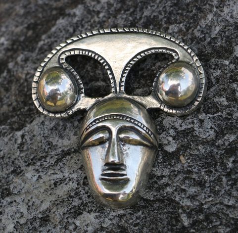 CELTIC HEAD PENDANT, LA TENE ART STYLE, STERLING SILVER