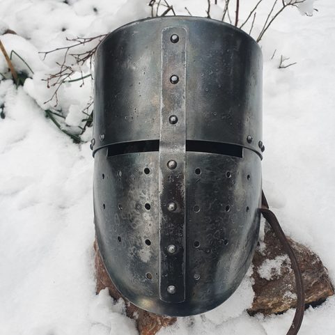 MÉDIÉVALE CASQUE CRUSADER, 13ÈME SIÈCLE