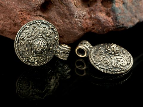 WIKINGER-ANHÄNGER, STORA RYK, FÄRGELANDA, SCHWEDEN, BRONZE