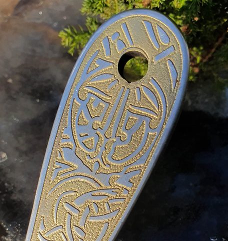 VENGEANCE GOLDEN EDITION ETCHED THROWING KNIFE WITH VEGVÍSIR - 1 PIECE
