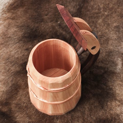 WOODEN TANKARD WITH LID
