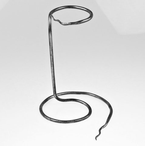 HAND FORGED IRON HORN STAND - SNAKE TAIL SHAPED TIP