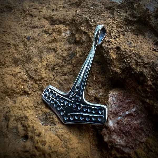 THOR HAMMER, island BORNHOLM, Denmark Ag 925 Drakkaria pendants Silver jewellery