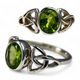 NŒUD CELTIQUE, bague en argent, péridot Ag 925/1000