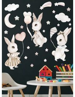 Lietajúce zajace s balónmi