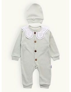 Novorozenecké body s krajkou a čepičkou světle zelené