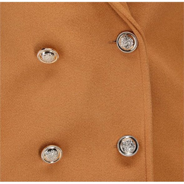 Dámsky kabát so zlatými gombíkmi svetlohnedý