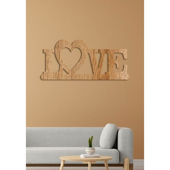 Drevený nápis "LOVE"