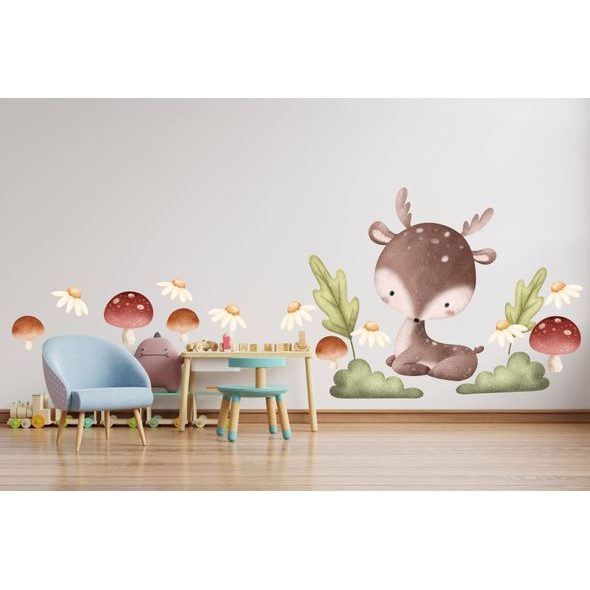 Roztomilý srneček v lese