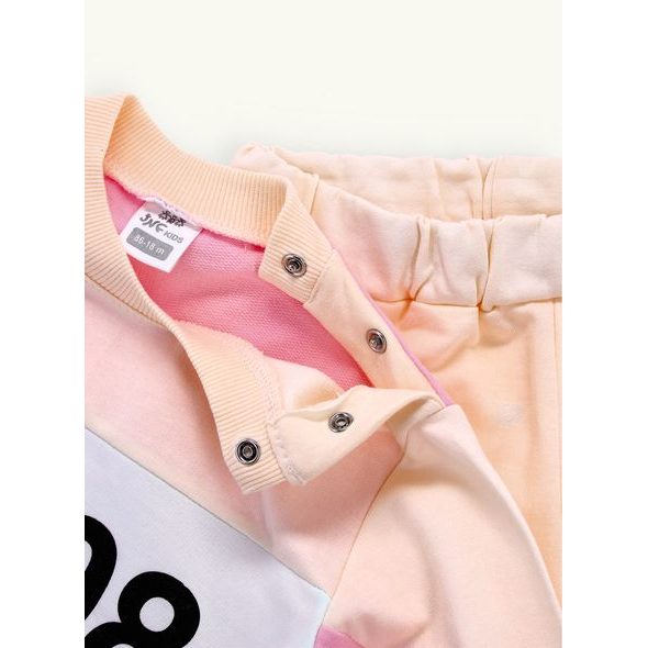 Detská športová súprava s potlačou pudrová