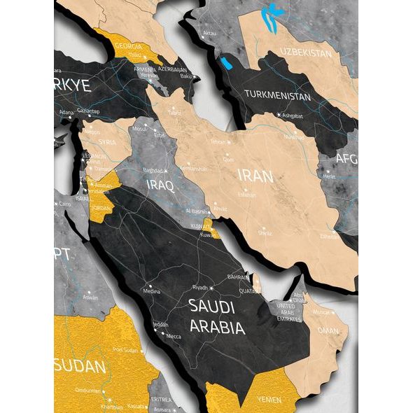 Dřevěná mapa světa žlutá