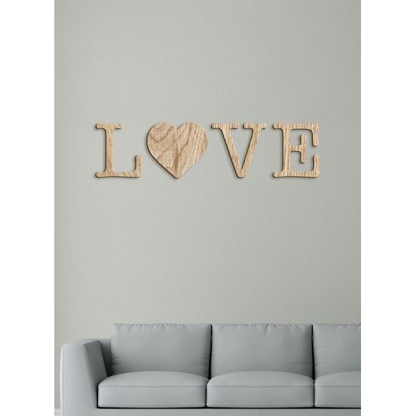 Drevený nápis "LOVE"