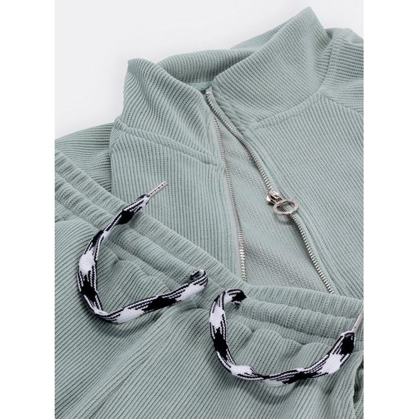 Dámska tepláková súprava crop top mentolová