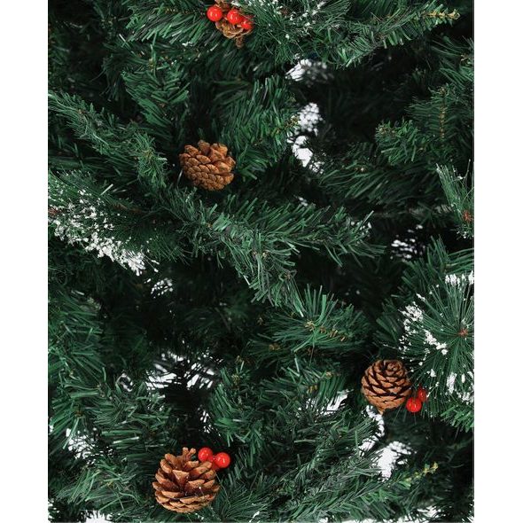Vianočný stromček Kaukazská borovica s bobuľami a šiškami