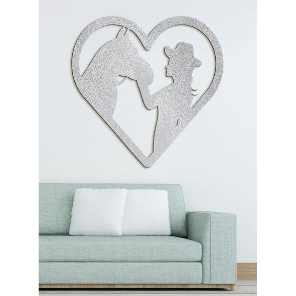 Dřevěný obraz na stěně žena s koněm