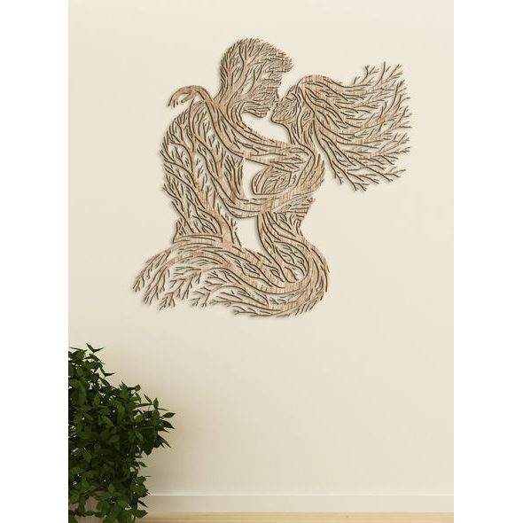 Drevená dekorácia Zamilovaný pár