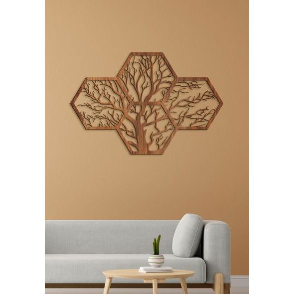 Dřevěný strom života s motivem včelího úlu