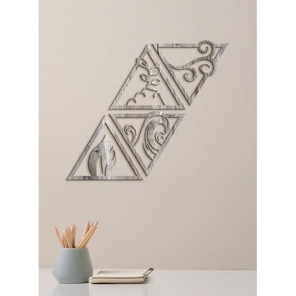 Dřevěný obrázek se symboly čtyř živlů