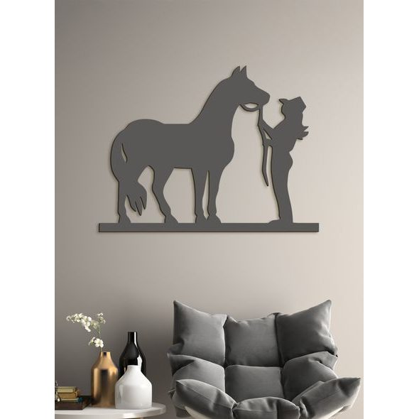 Dřevěný obrázek na stěně s koněm