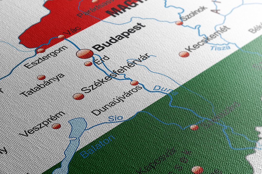E-shop Obraz mapa Maďarska vo farbe vlajky