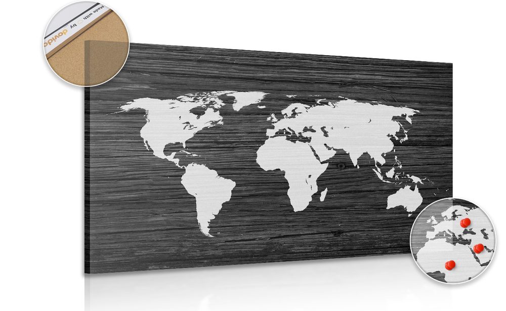 Obraz na korku mapa sveta na dreve v čiernobielom prevedení