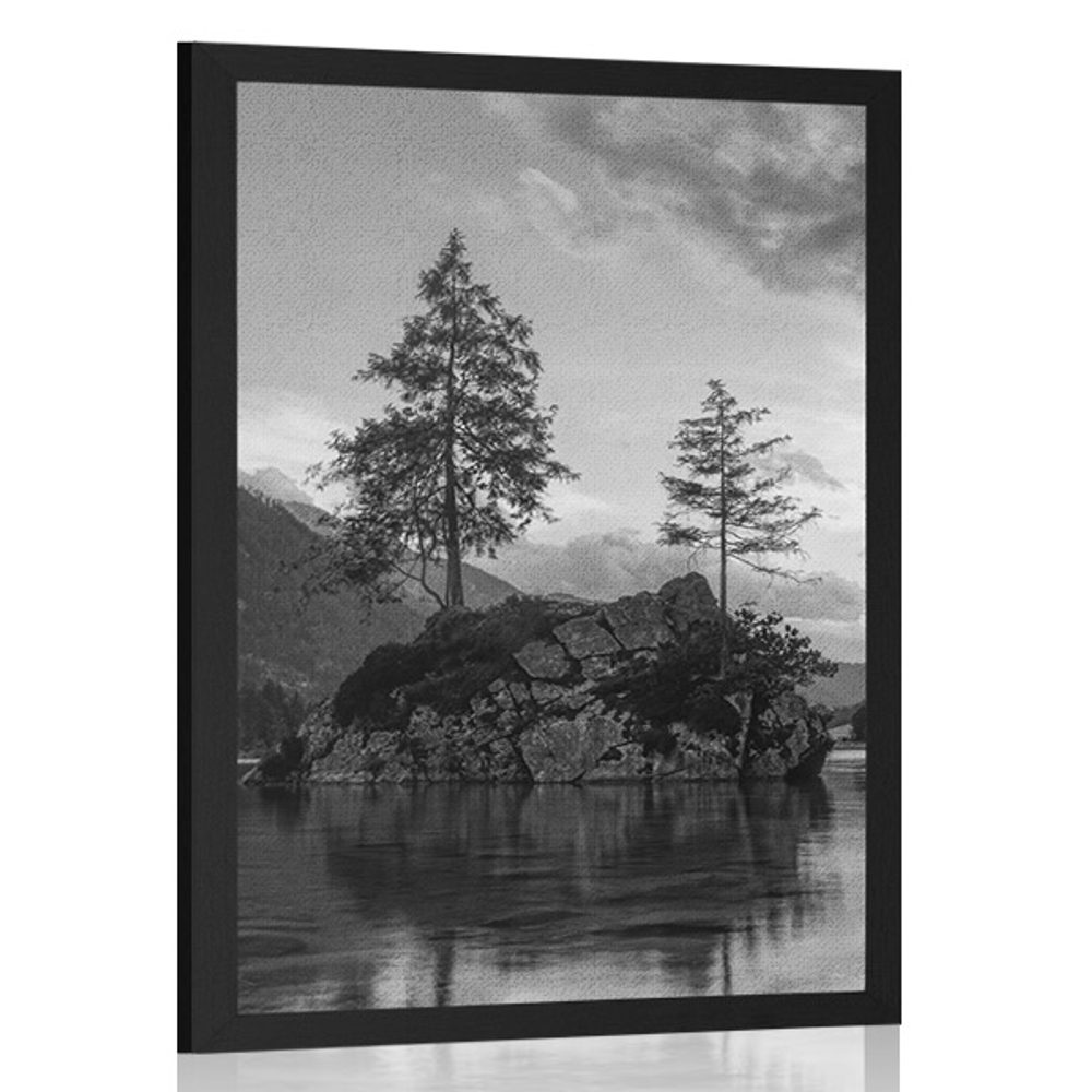 Plakát černobílá horská krajina u jezera