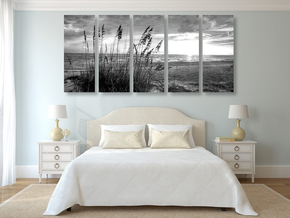 E-shop 5-dielny obraz západ slnka na pláži v čiernobielom prevedení