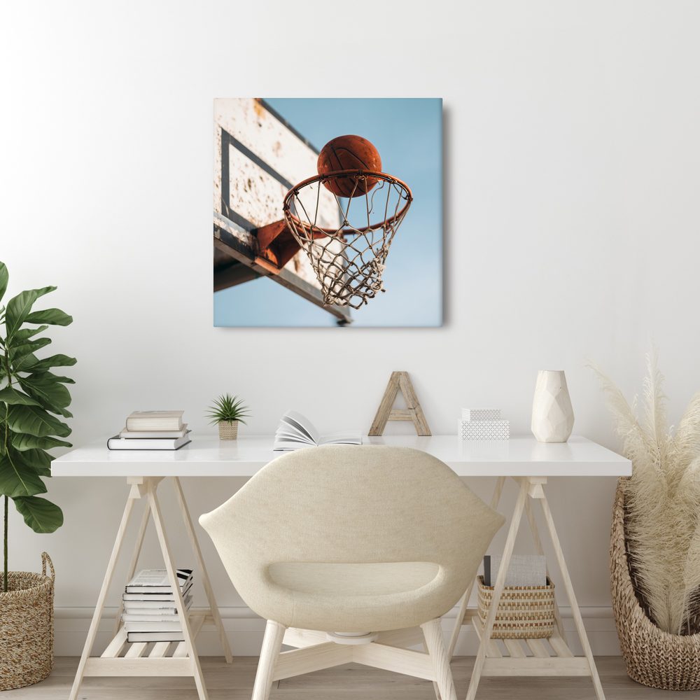 Obraz lopta padajúca do basketbalového koša