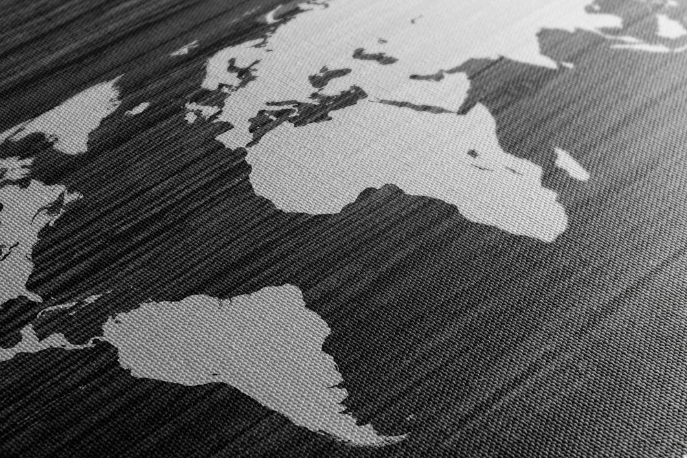 E-shop Obraz mapa sveta na dreve v čiernobielom prevedení