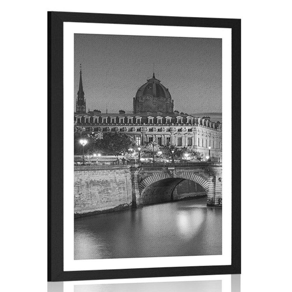 Plakát s paspartou oslňující panorama Paříže v černobílém provedení