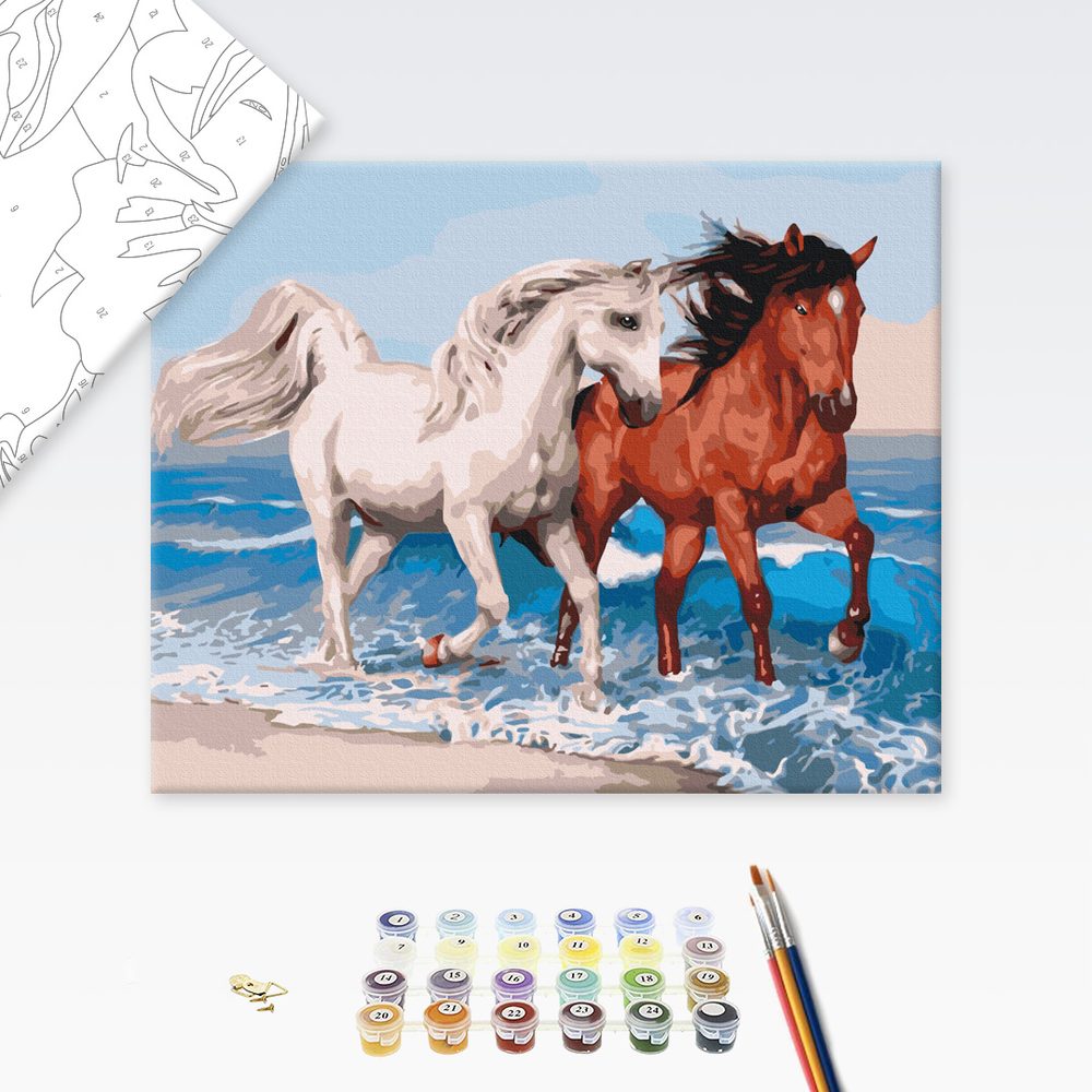 Levně Malování podle čísel cválající koně na pobřeží