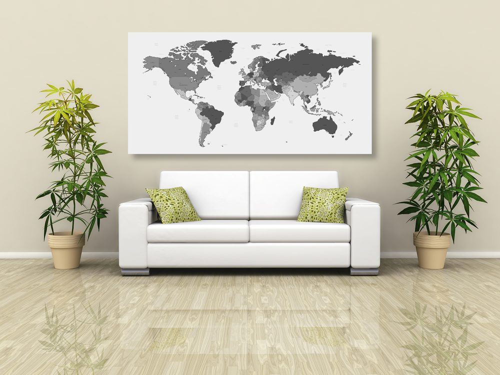 E-shop Obraz na korku detailná mapa sveta v čiernobielom prevedení
