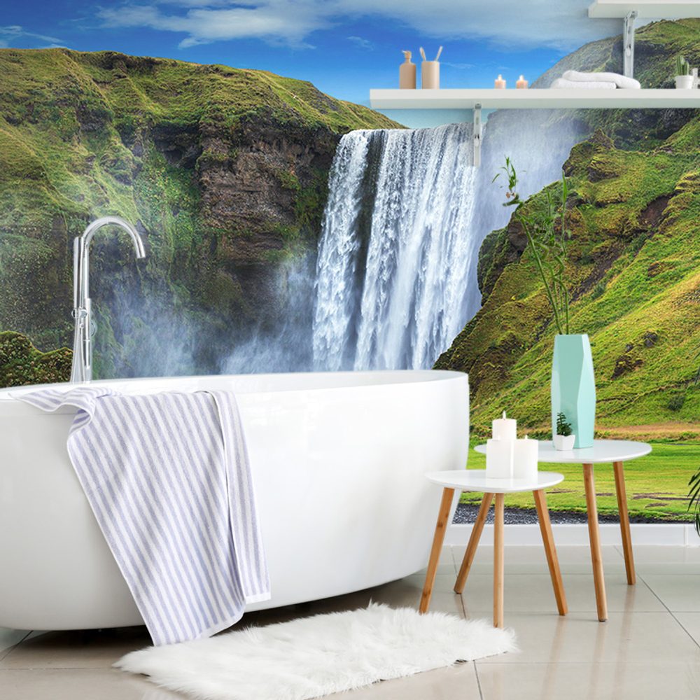 Levně Samolepící fototapeta ikonický vodopád na Islandu