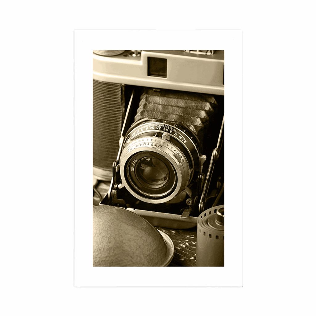 Plakat s paspartujem stari fotoaparat v sepia varianti | Dovido.si