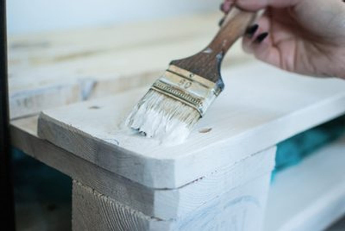 Populární paletový nábytek pro nekonvenční bydlení