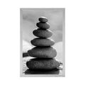 POSTER STABLE STONE PYRAMID IN BLACK AND WHITE - BLACK AND WHITE - POSTERS