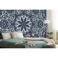 TAPETE WEISSES MANDALA AUF BLAUEM HINTERGRUND - TAPETEN MIT FENG SHUI-MOTIVEN - TAPETEN